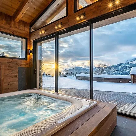 Le Strato Avec Jacuzzi Aux Pieds Des Pistes Chalet *