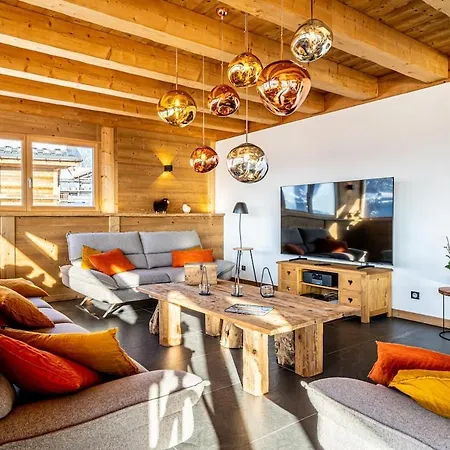 Chalet Le Strato Avec Jacuzzi Aux Pieds Des Pistes