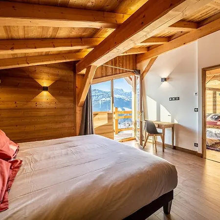 Le Strato Avec Jacuzzi Aux Pieds Des Pistes Chalet *
