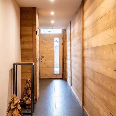 Chalet Le Strato Avec Jacuzzi Aux Pieds Des Pistes